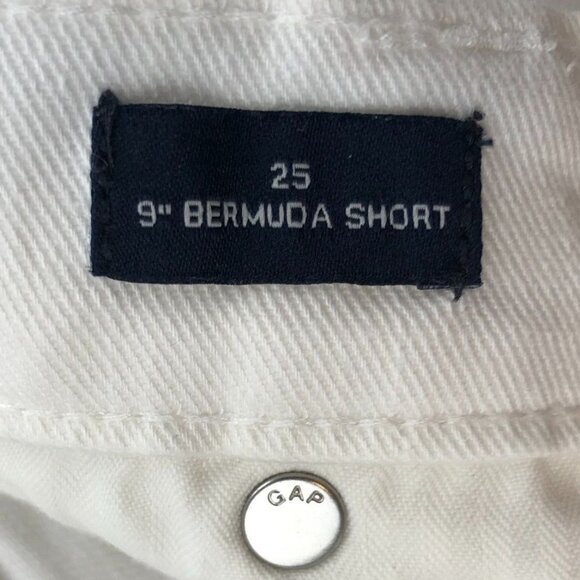 Gap Women's 9" Bermuda Shorts Size 25 Classic White Cuffed Casual Summer - Picture 8 of 12